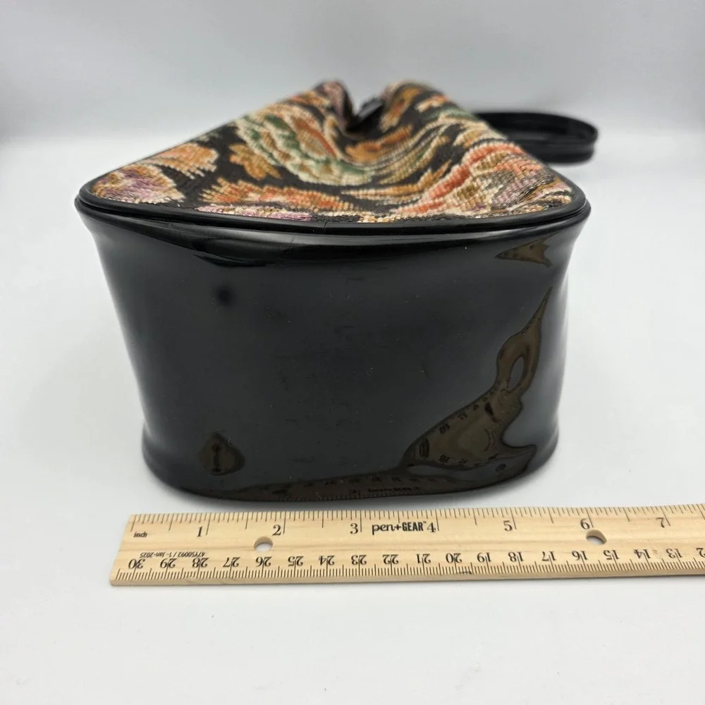Women's Vtg‎ Black Vinyl & Floral Multicolor Tapestry HandBag Purse Tophandle